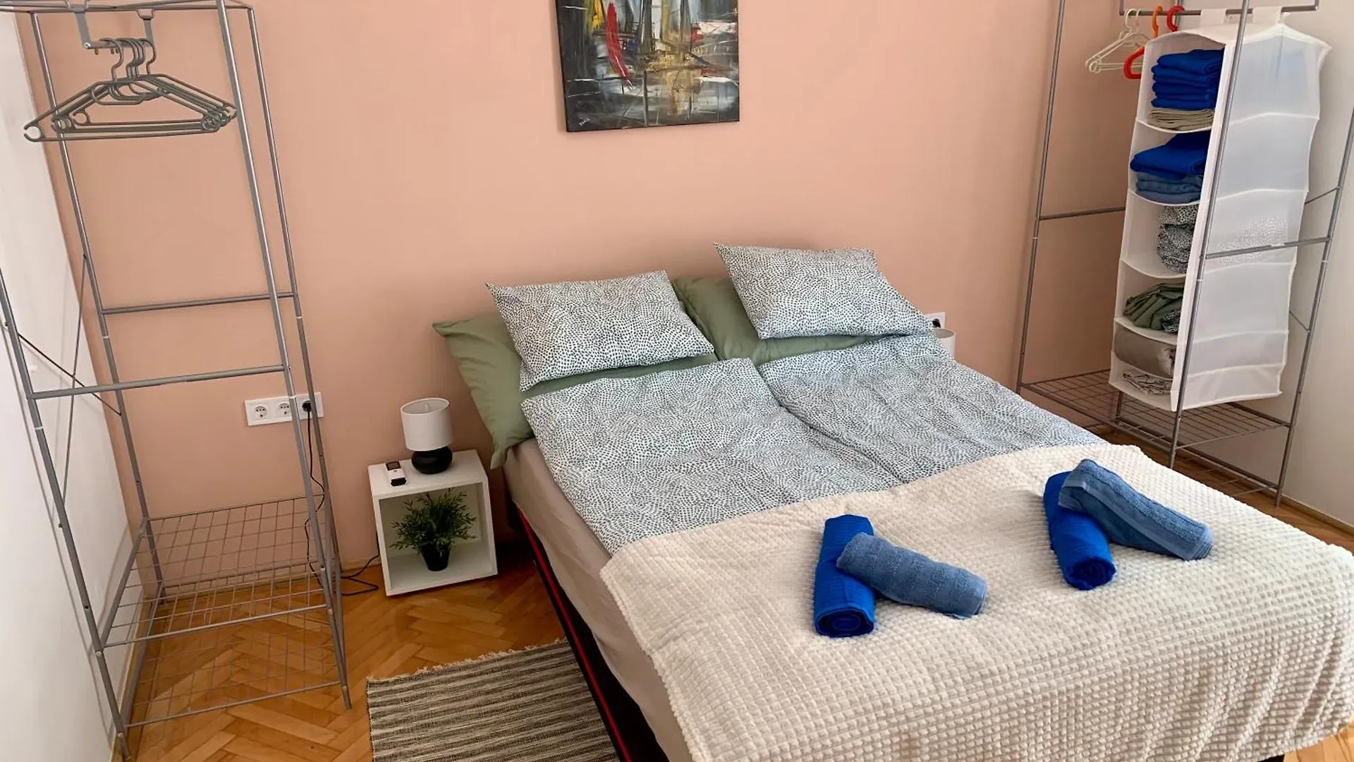 Dob Street Cute Condo Budapest